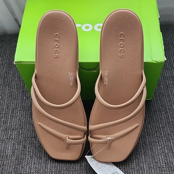 CROCS Shoes - Crocs Women's Tan Sandals